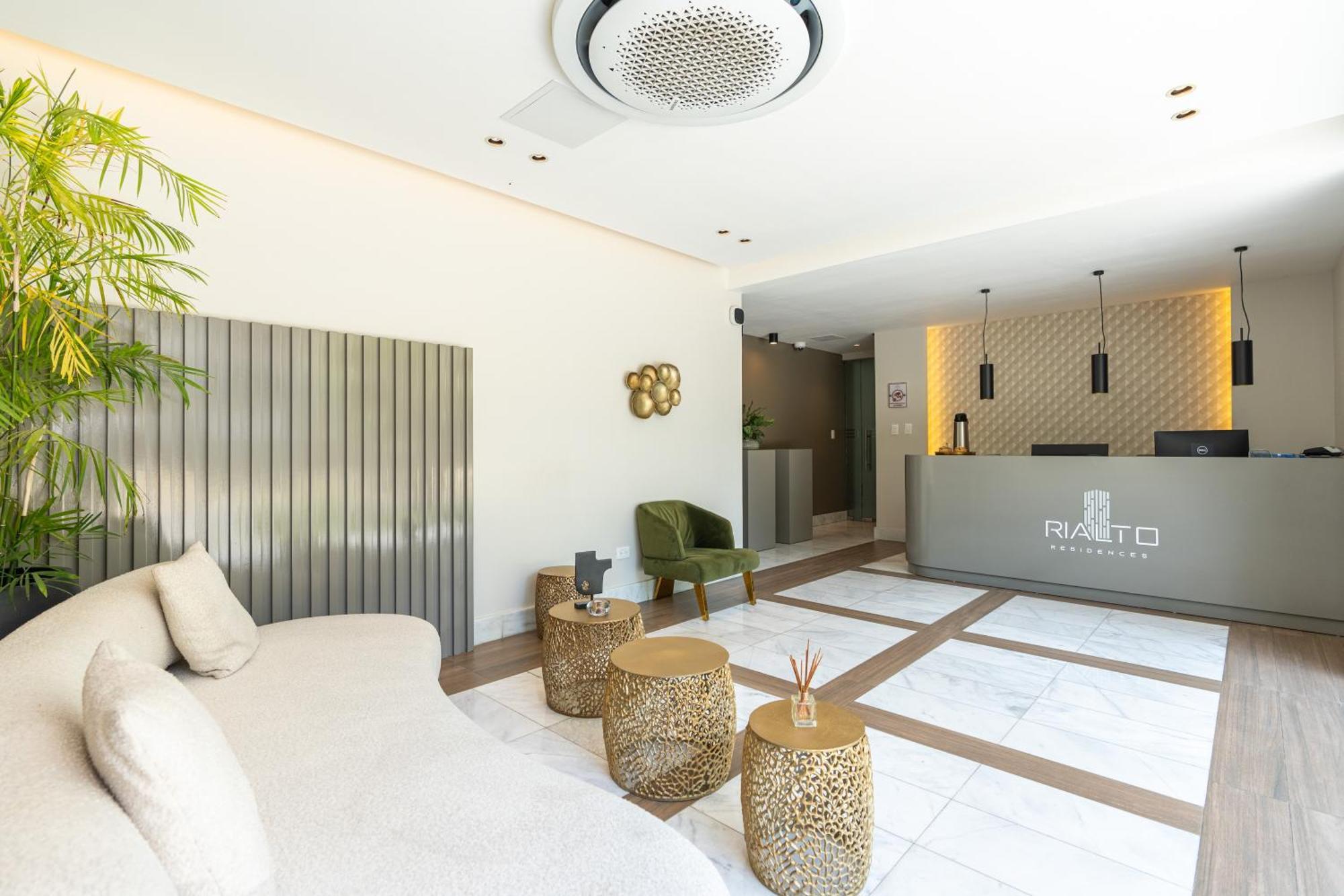 Modern Luxury Condo With Rooftop Pool & Gym Santiago De Los Caballeros Kültér fotó